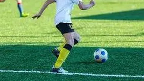 【彩云飘散】双色球26015期热捧蓝球5选，战绩辉煌，见证智慧之选！